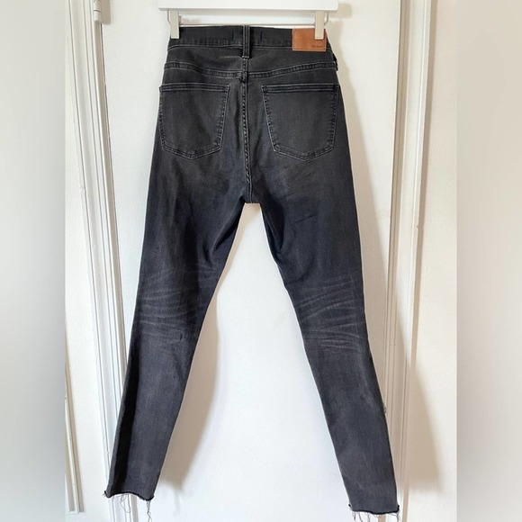 MADEWELL Mid-rise 9" High-Rise Skinny Jeans Black Distressed Raw Hem 6 28T - Picture 3 of 16